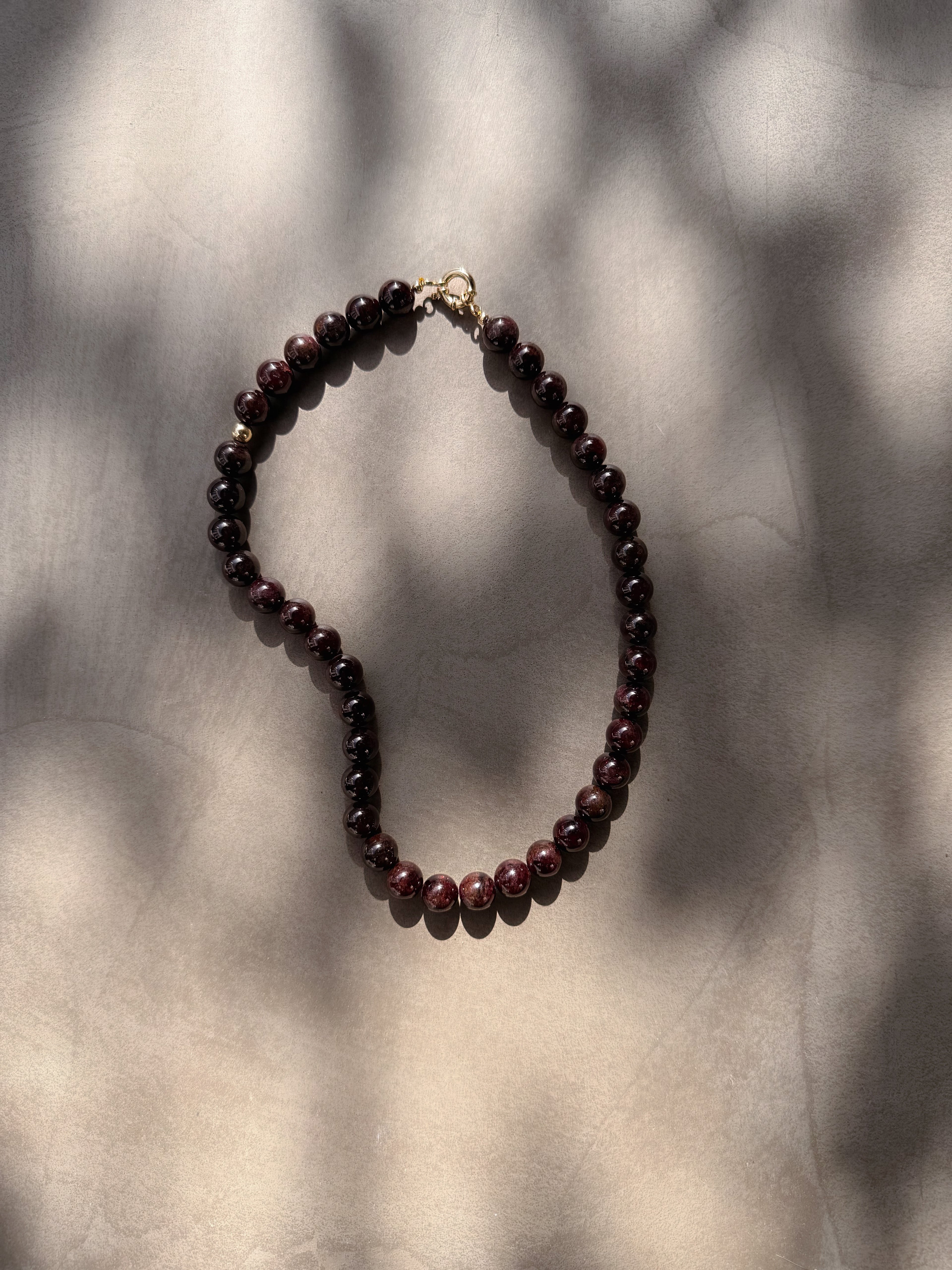 The Statement Garnet