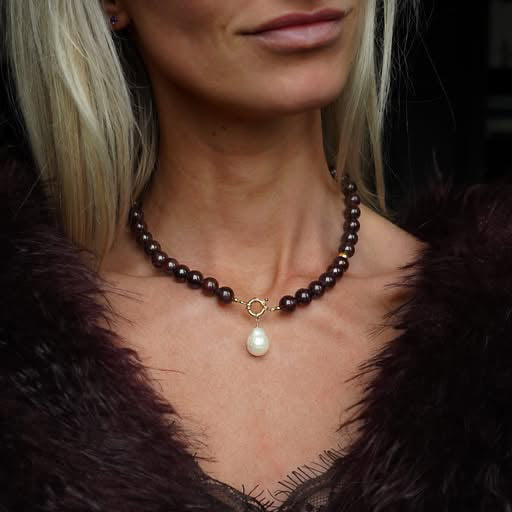 The Statement Garnet