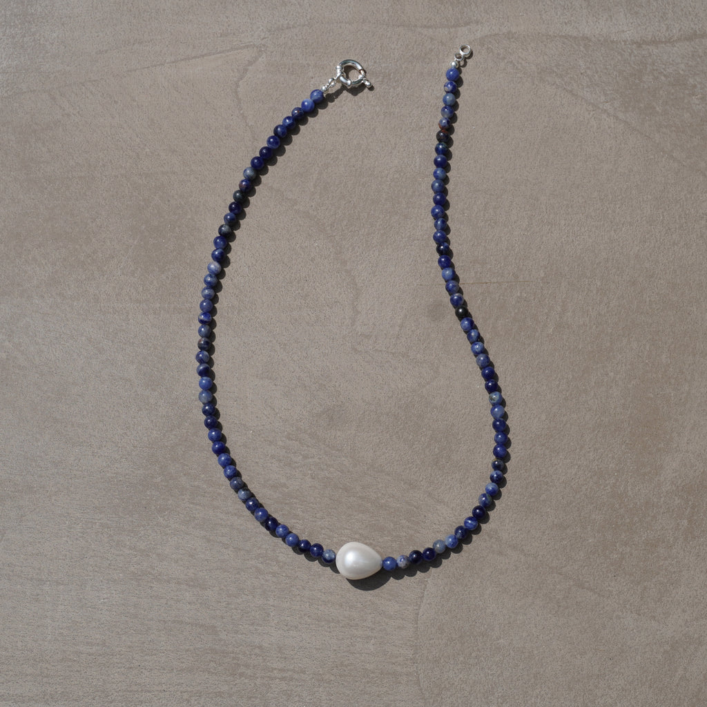 The Sodalite Pearl