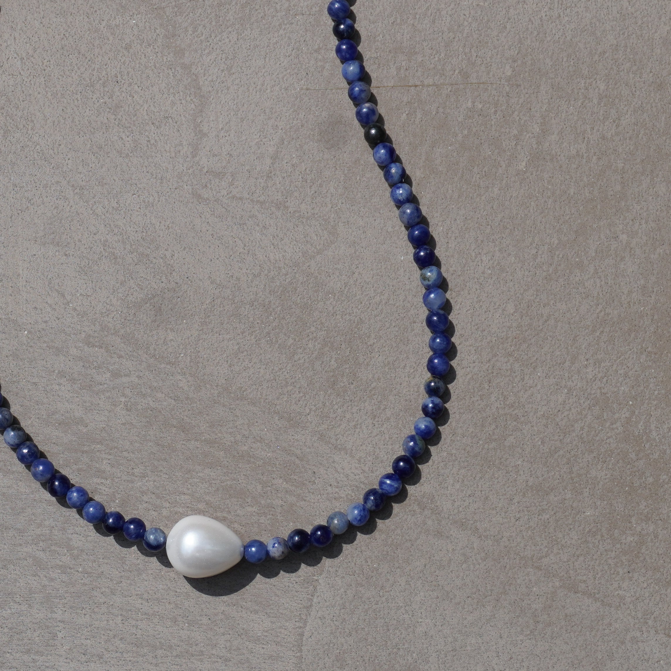 The Sodalite Pearl