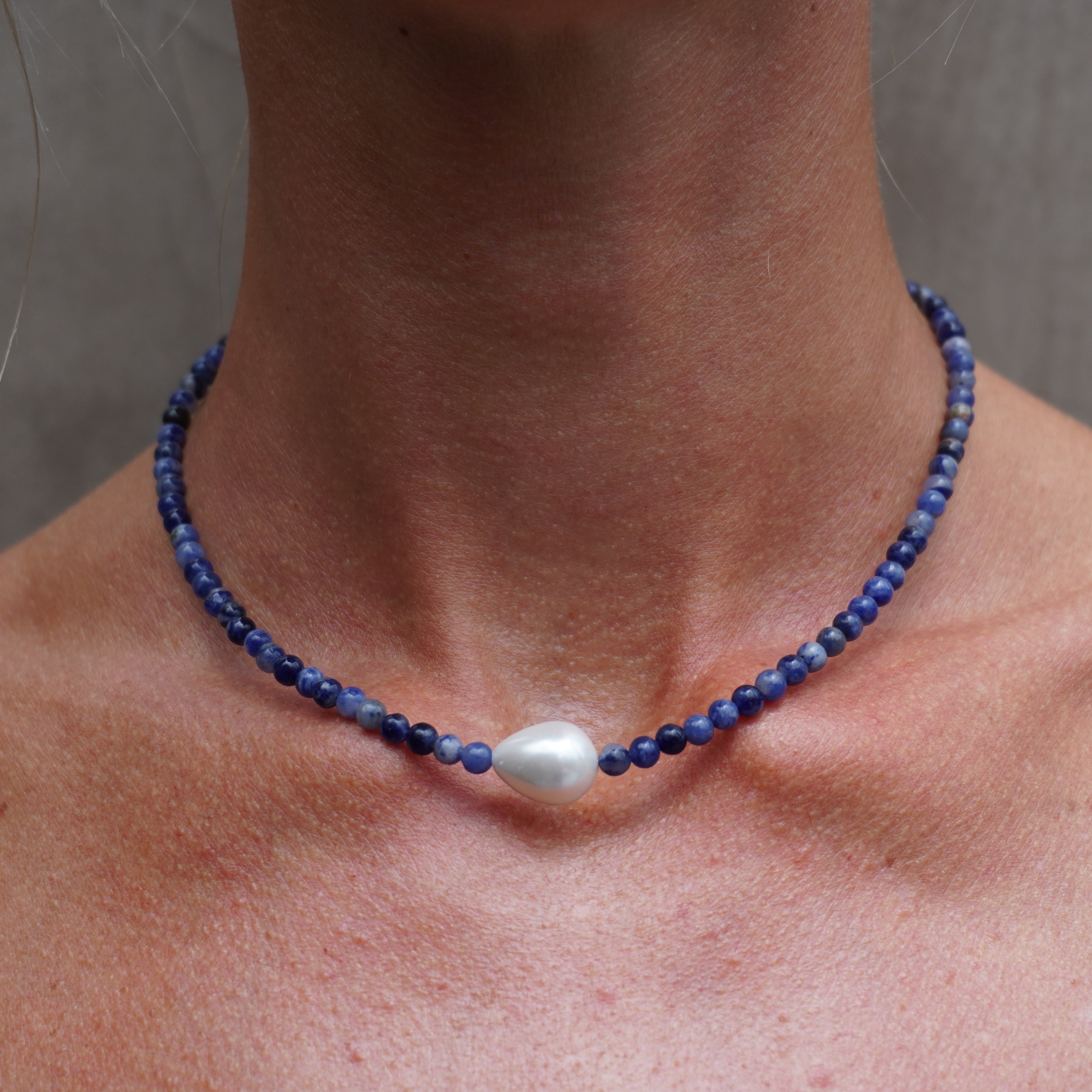 The Sodalite Pearl