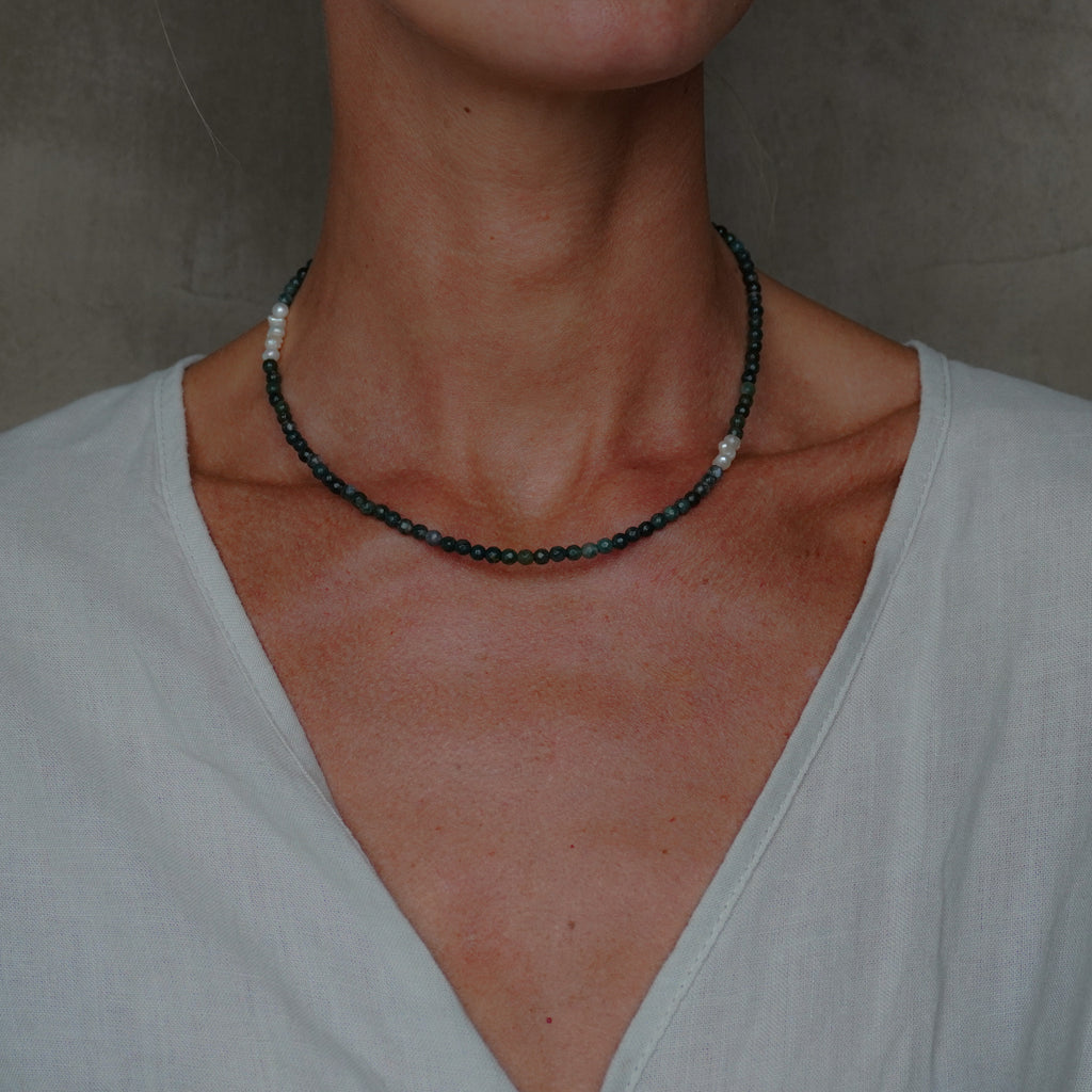 The Moss Agate Pearl