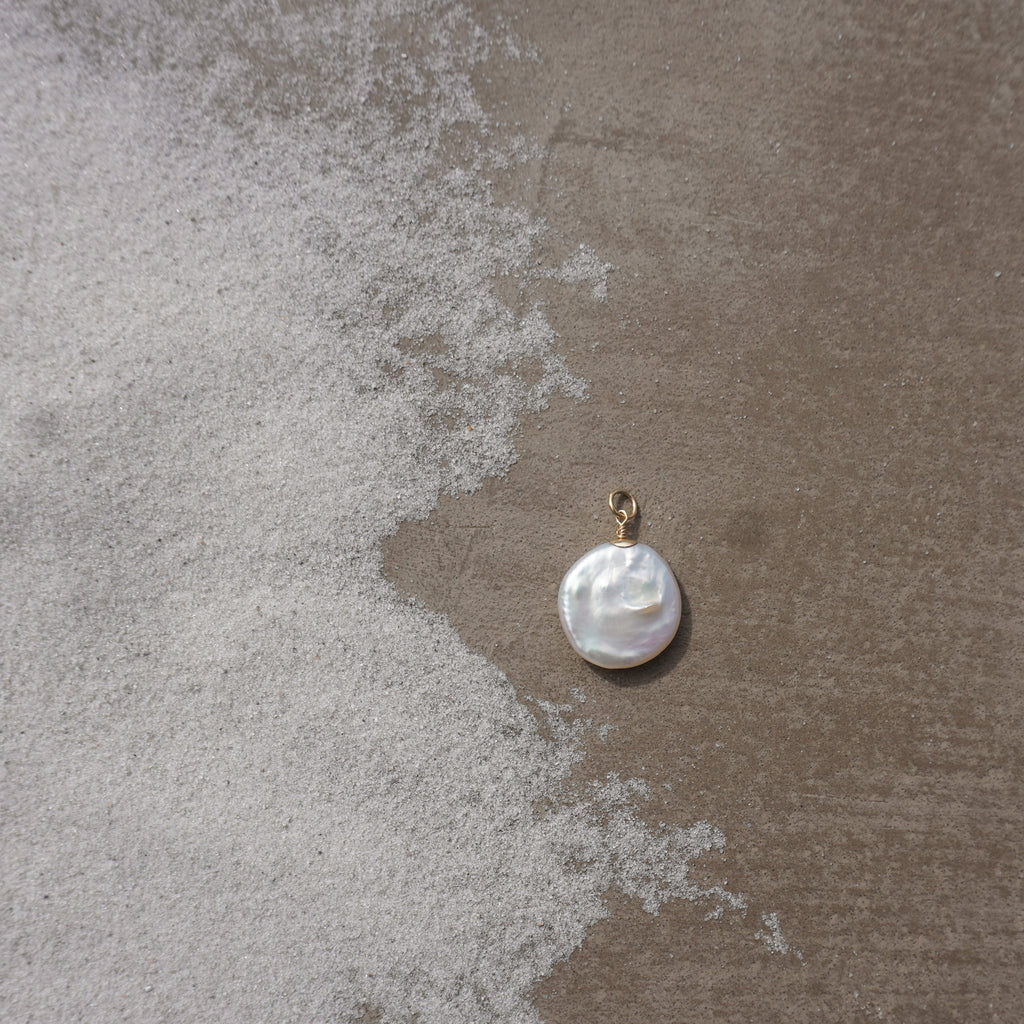 The Coin Pearl Pendant