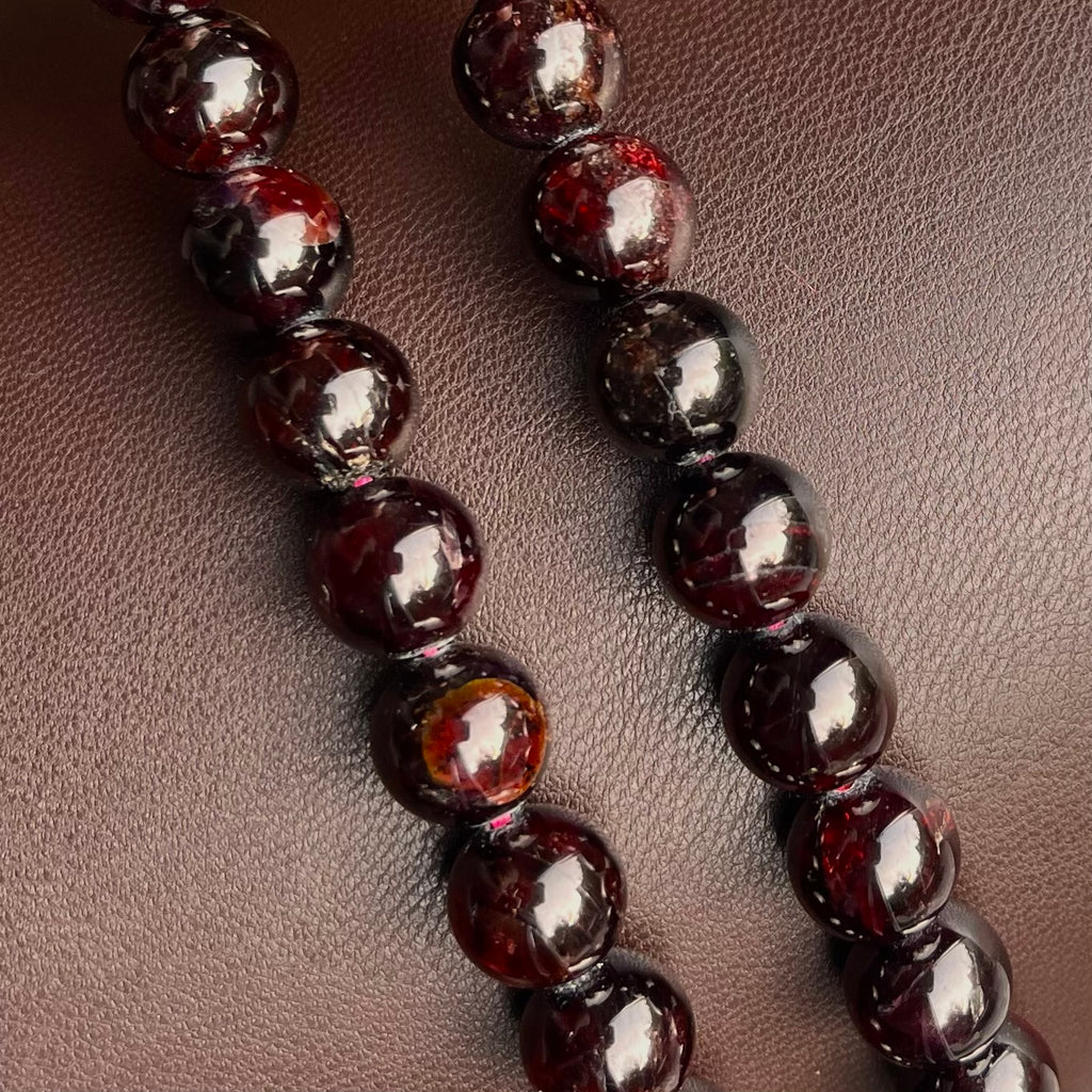The Statement Garnet