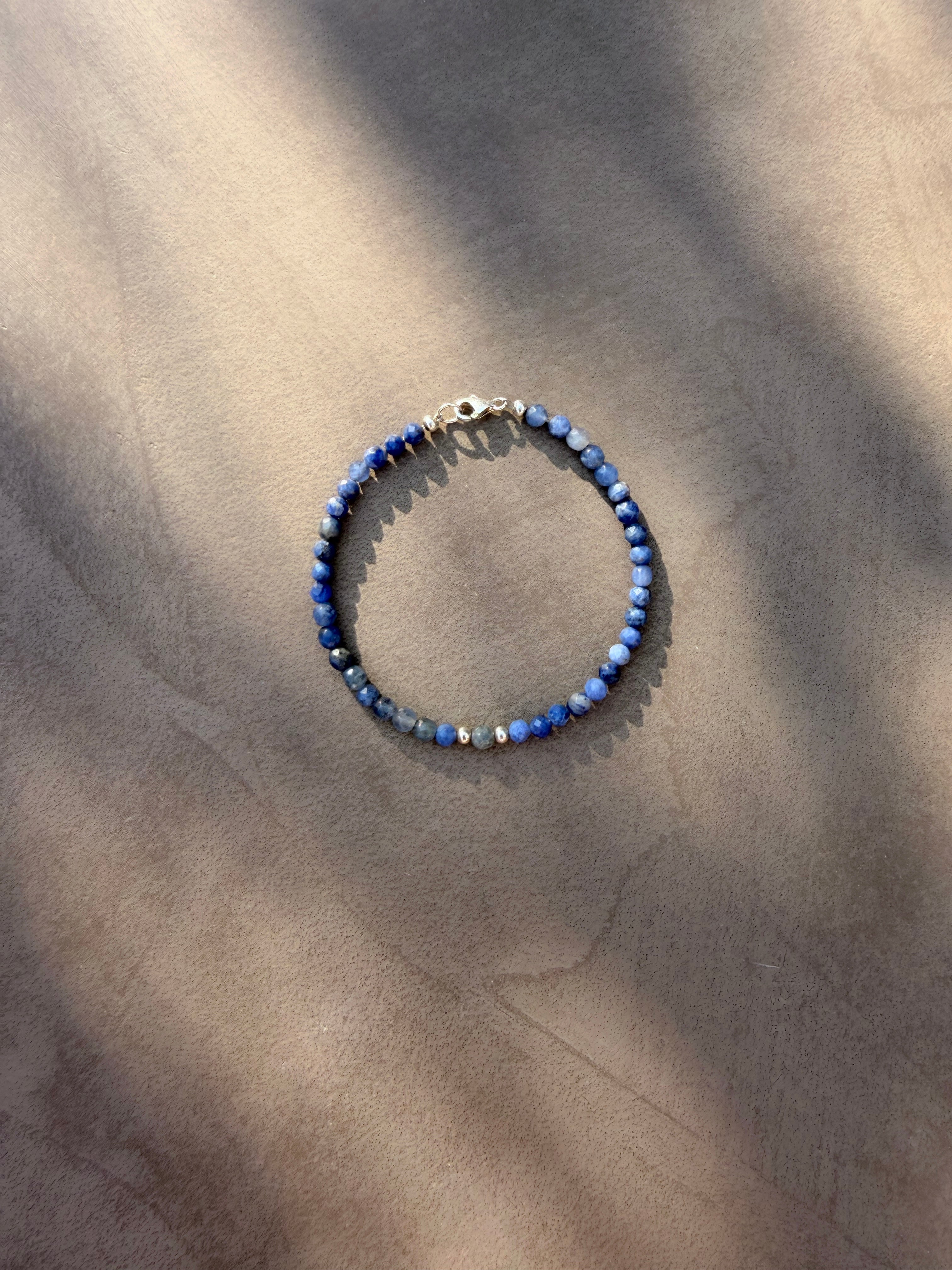 The Clarity Bracelet