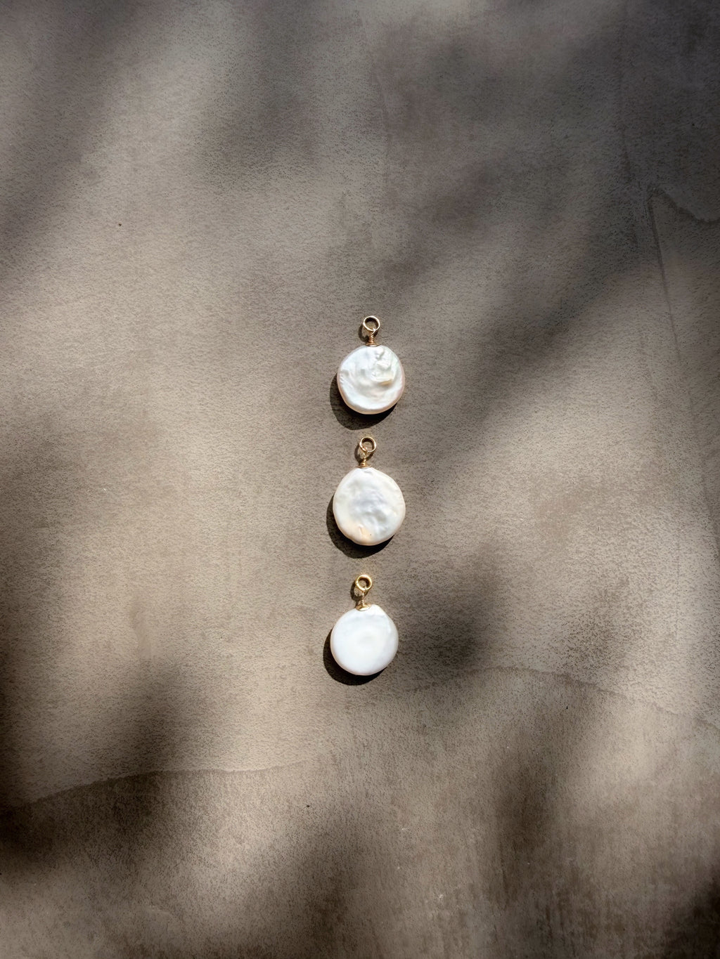 The Coin Pearl Pendant